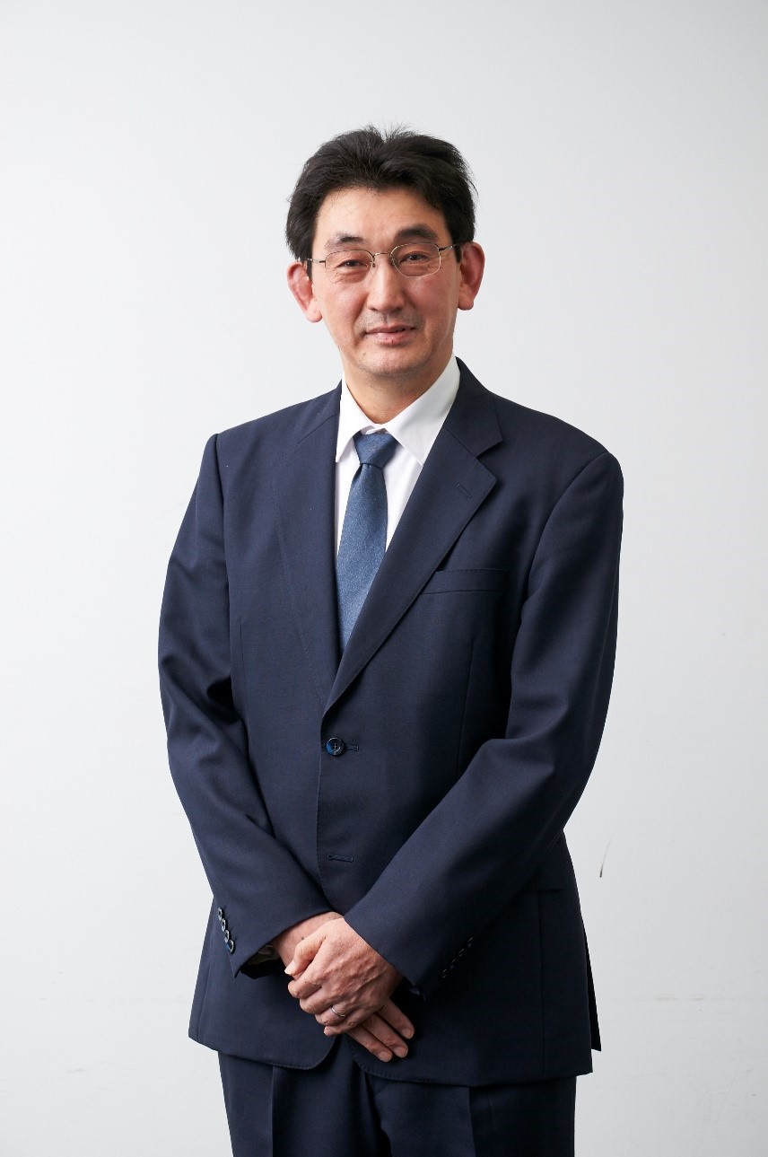 Shigenori MITSUSHIMA, Director of the Advanced Chemical Energy Research Center
